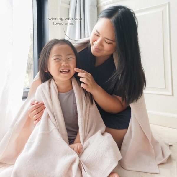 PETIT BEARY 100% Bamboo Adult Luxury Bath Towel