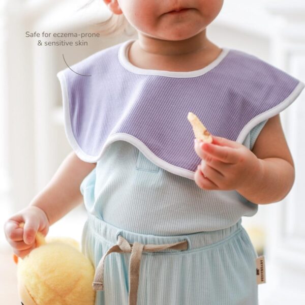 Petit Beary Bamboo Waterproof Snappy Bib