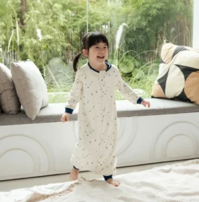 Varian - Bamboo Sleepsack Walker Blueberry (1)