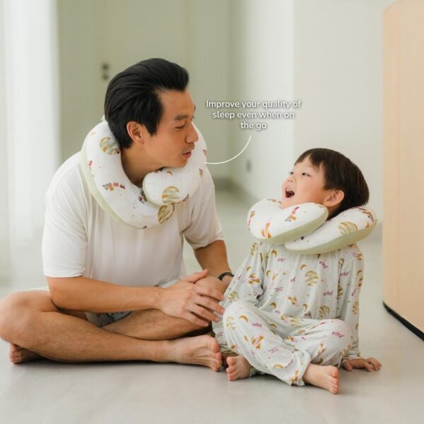 Petit Beary x Kero Travel Neck Bamboo Pillow - Bantal Leher Bamboo Anak Dewasa Travel