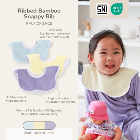 Petit Beary Bamboo Waterproof Snappy Bib