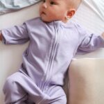 PETIT BEARY - Ribbed bamboo zipper sleepsuit