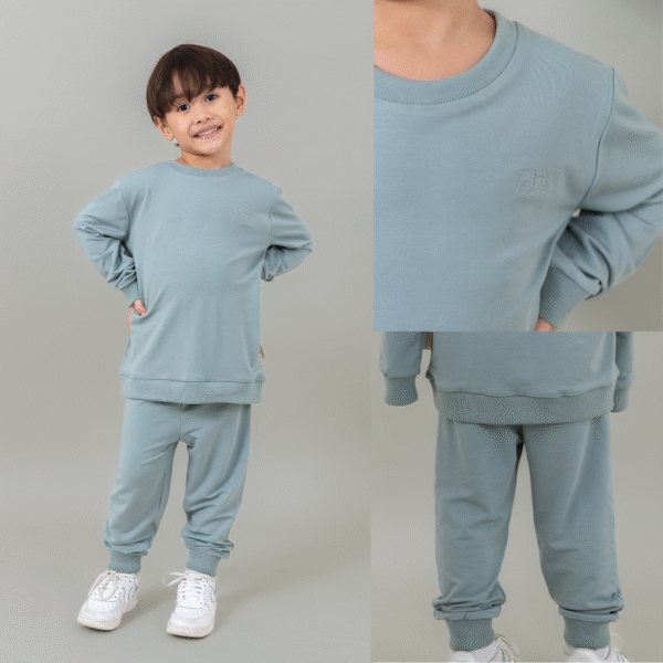 Petit Beary Sweater Anak Bamboo Premium Set Celana Jogger – Kids Unisex Sweatshirt & Jogger Pants Set