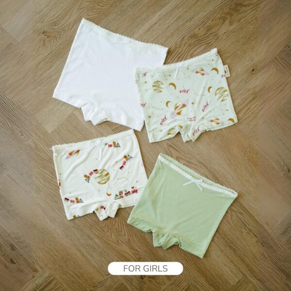 Celana Dalam Anak Bamboo – Boxer Brief Isi 4pcs Boy Girl | Petit Beary x Kero (2Y-8Y)