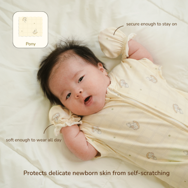 Bamboo Baby Mitten & Booties Set Newborn | Petit Beary