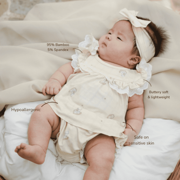 Bamboo Girl Ruffle Bloomer Set 0- 12M Cradle & Gallop | Petit Beary